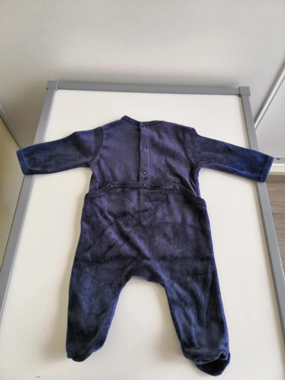 Pyjama dors-bien en velours (Bleu marine) 3 mois Kiabi – photo 2
